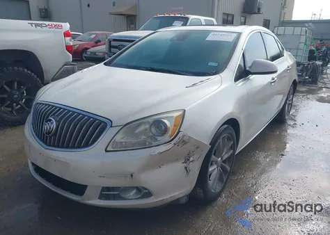 2015 Buick Verano Leather Group из США, поврежденный, VIN 1G4PS5SKXF4172702